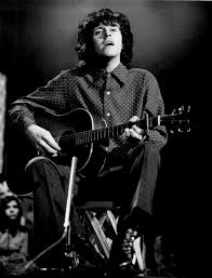 “Mellow Yell”, Donovan (1967). Un brano che fa tendenza.