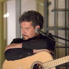 “Letters”, concerto per chitarra a Spongano di Rocco Mastrolia il 13 aprile.