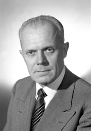 Sandro Pertini, un partigiano presidente contro la guerra e contro l’Alleanza Atlantica