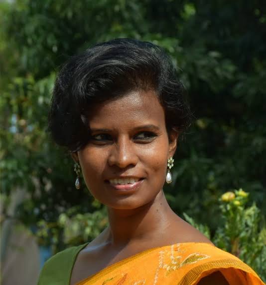 La poetessa indiana Jacinta  Kerketta rifiuta premio Usaid e Boing per solidarietà con il popolo palestinese