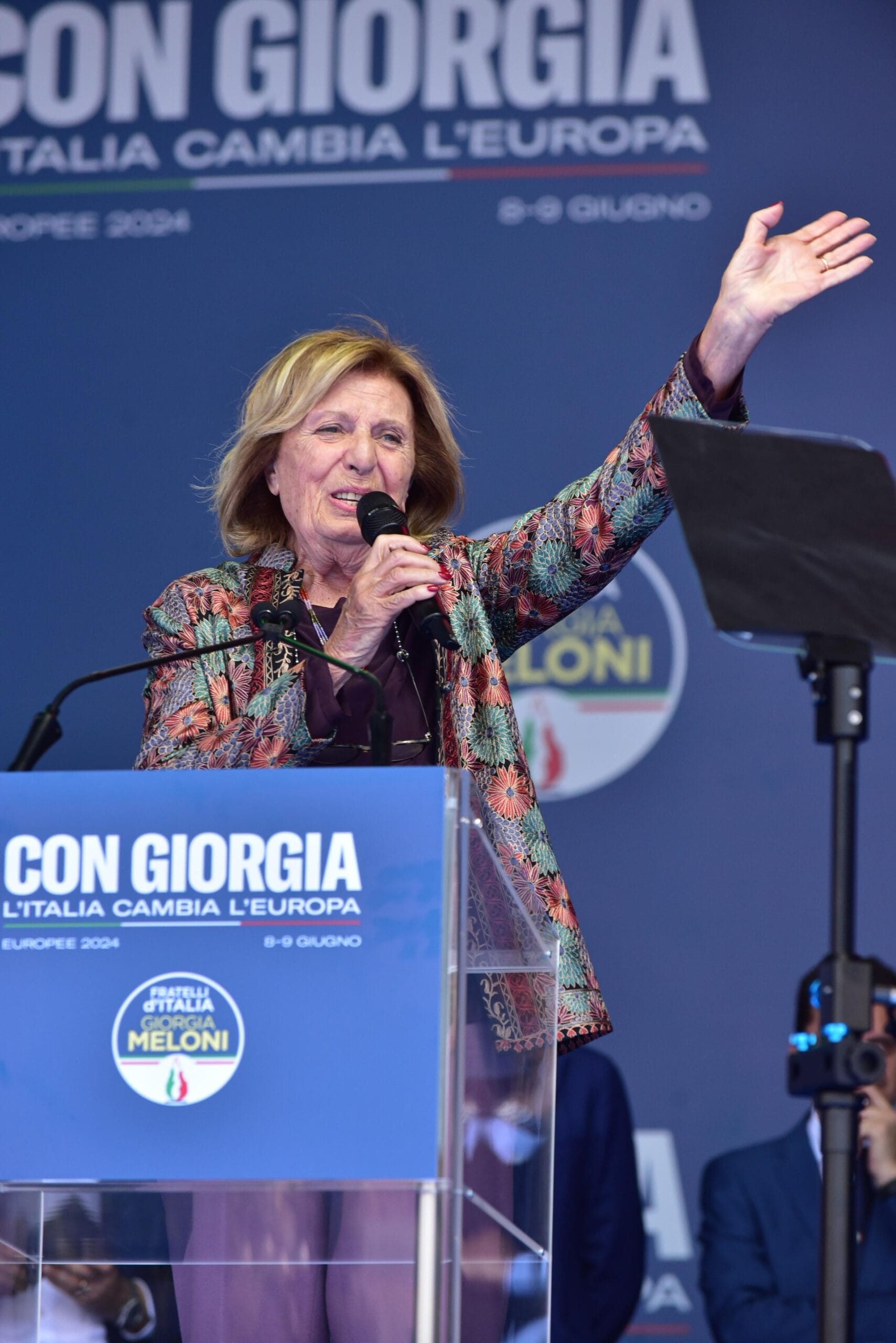 POLI BORTONE E MELONI: DUE FACCE DELLA STESSA MEDAGLIA. ENTRAMBE DEGNE RAPPRESENTANTI DEL “MODUS OPERANDI” DELLA DESTRA IN ITALIA