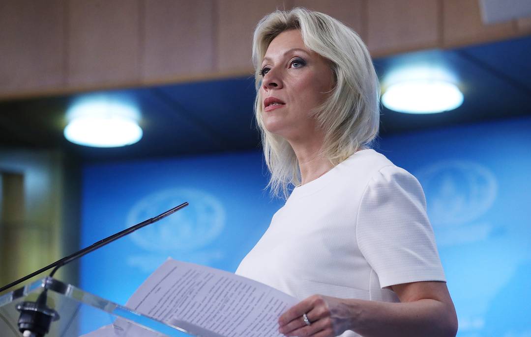 Zakharova, portavoce del ministero degli esteri russo, ha definito ridicole le dichiarazioni degli Stati Uniti sul non coinvolgimento nell’omicidio di Kirillov