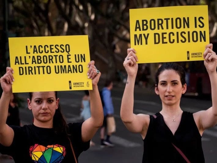 21 gennaio 1977: prima approvazione dell’aborto a scopo terapeutico.