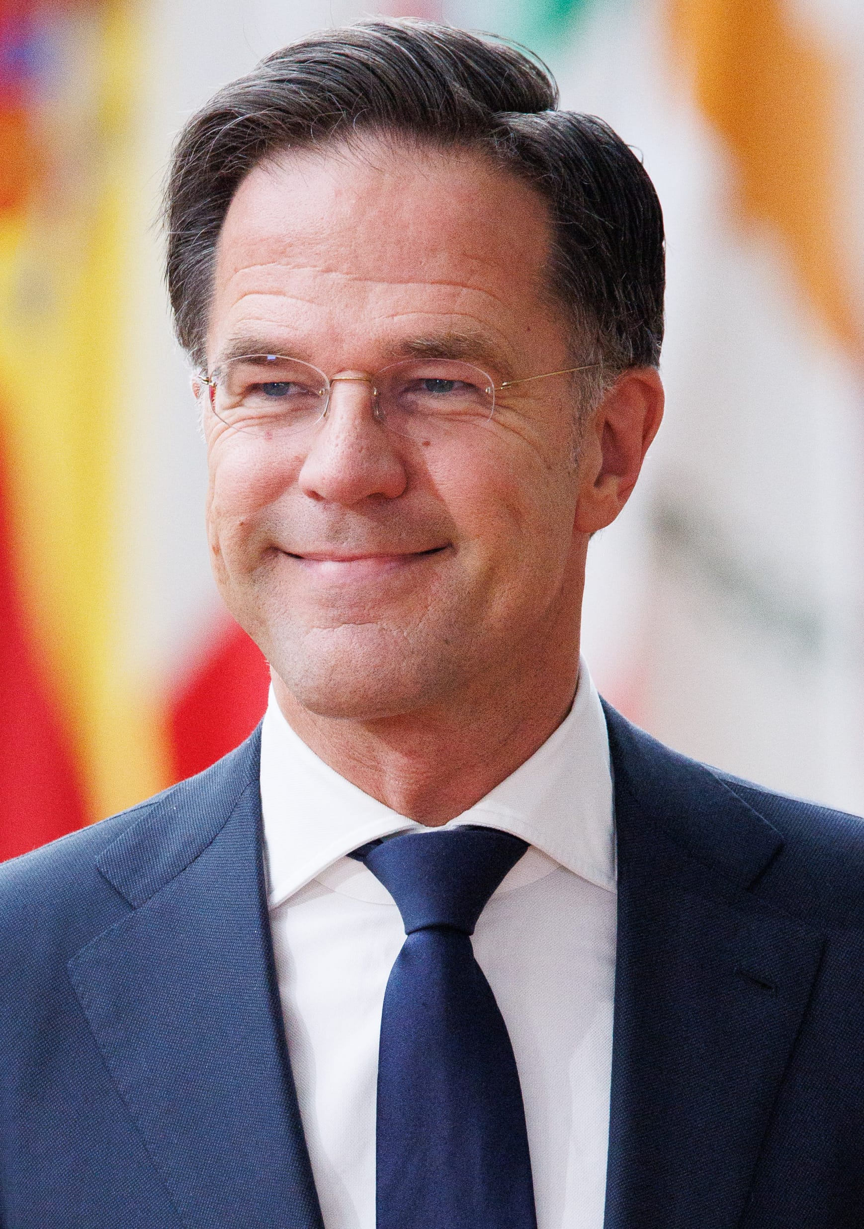 Facciamo un rutto a Rutte, segretario generale Nato, che vuole aumentare la spesa militare in Europa tagliando pensioni e sanità.