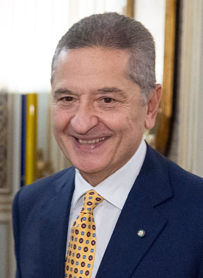 Panetta (governatore Bankitalia): produrre armi non favorisce la crescita economica