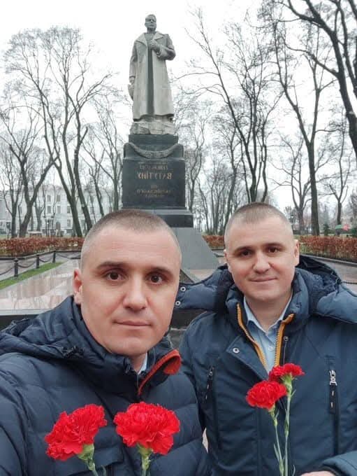 Ucraina, l’assurdo processo ai fratelli Kononovich, accusati di intelligenza con i servizi segreti russi.