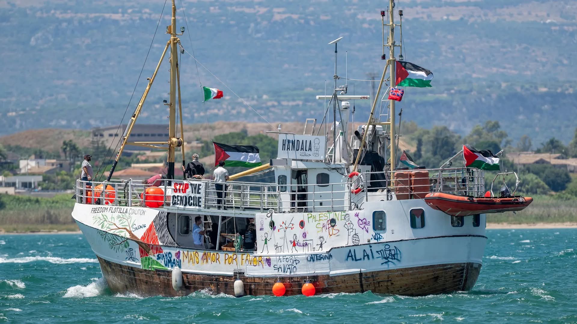 Domani mattina a Gallipoli l’imbarcazione Handala della Freedom Flotilla diretta a Gaza per portare aiuti umanitari