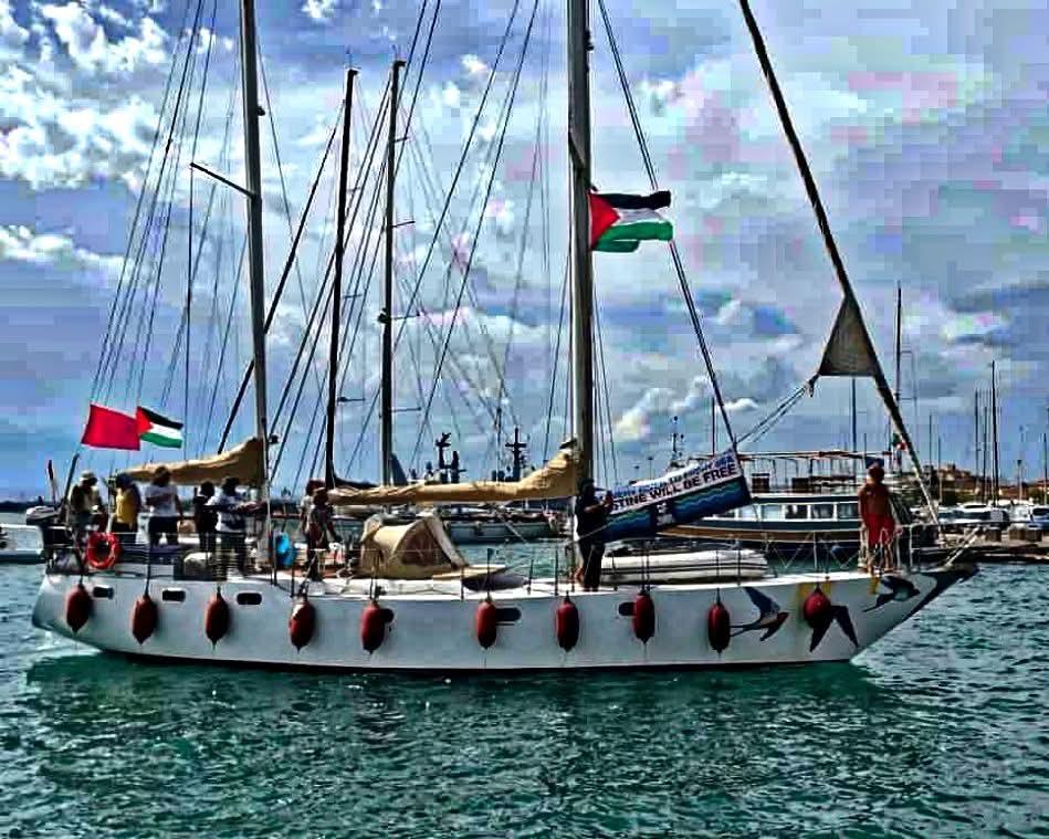 Global Sumud Flotilla sotto attacco: esplosioni, droni e spray urticanti contro le imbarcazioni in rotta per Gaza