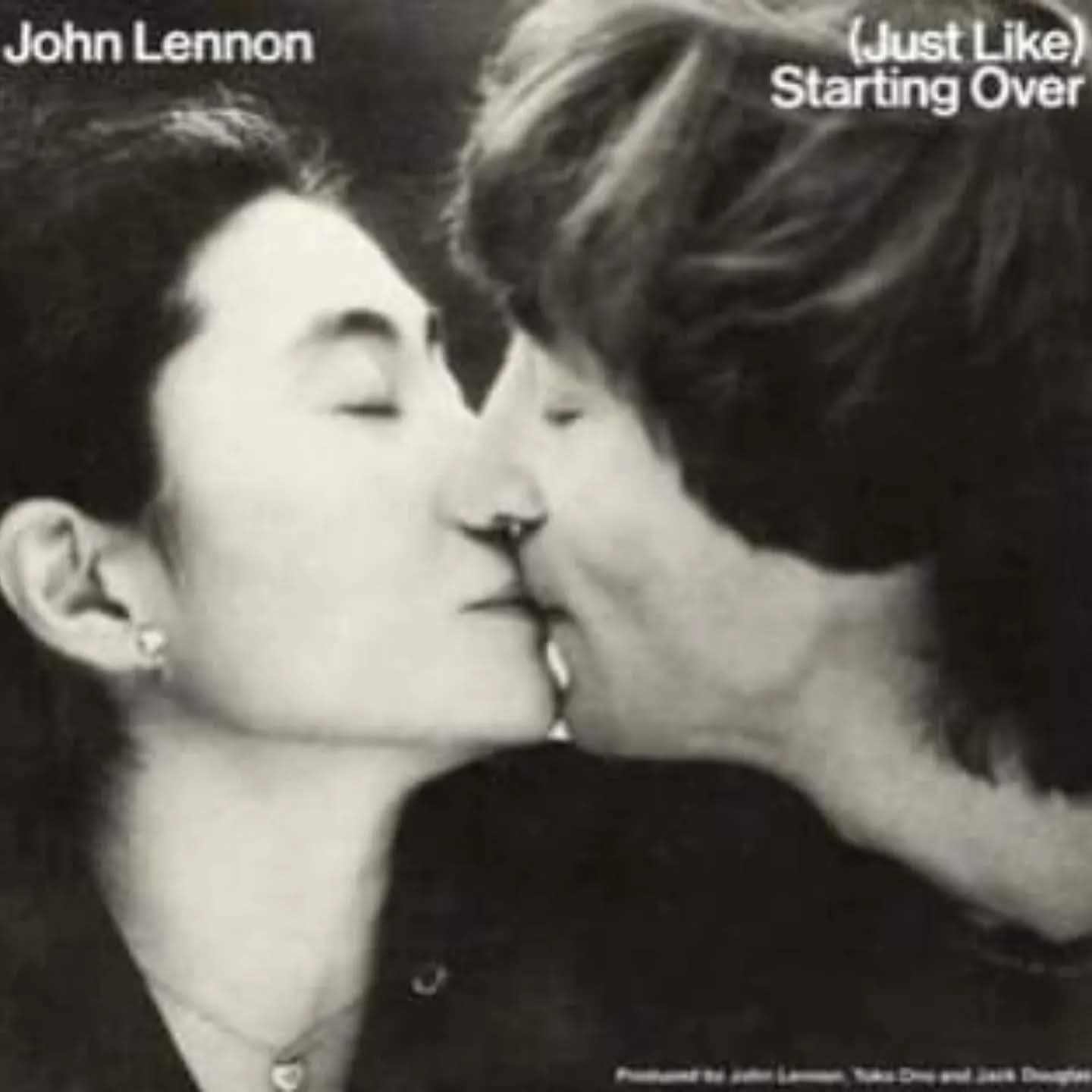 Il 24 ottobre 1980 viene pubblicato “(Just Like) Starting Over”, ultimo singolo prima della morte di John Lennon
