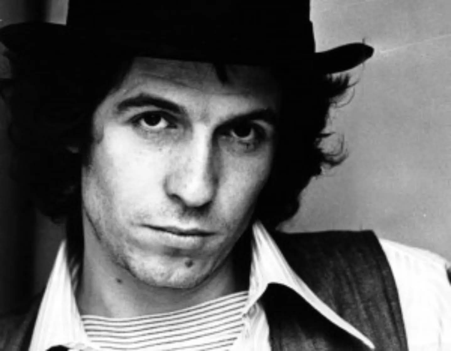 Rino Gaetano, cantautore sincero e irriverente