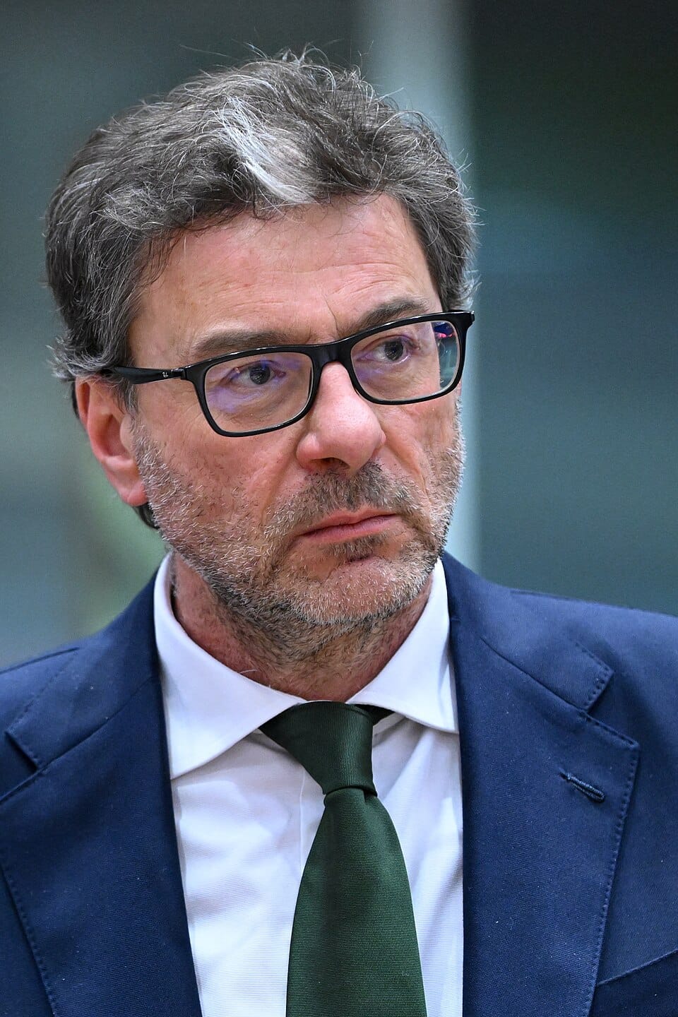 Rilievi sula Manovra: ‘L’Irpef premia i ricchi’. Giorgetti: ‘Tuteliamo i redditi medi’. Bankitalia, Corte dei Conti, Upb e Istat concordano. Il ministro difende la linea del rigore