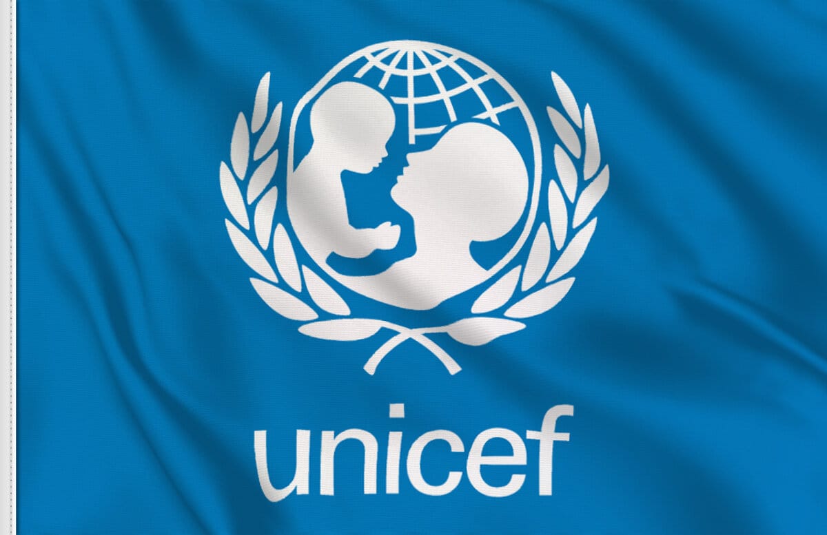 Unicef: Israele impedisce l’ingresso a Gaza di siringhe per le vaccinazioni dei bambini e di biberon per il latte artificiale