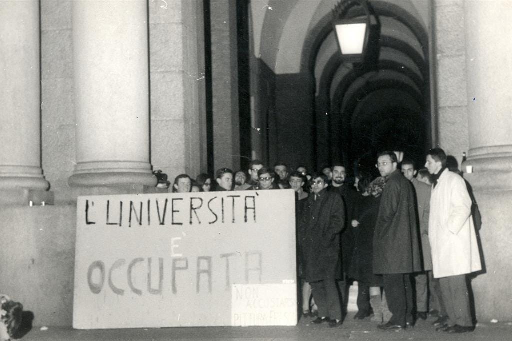 17 novembre 1967: l’occupazione dell’Università Cattolica di Milano. È l’ avvio del lungo’68 italiano