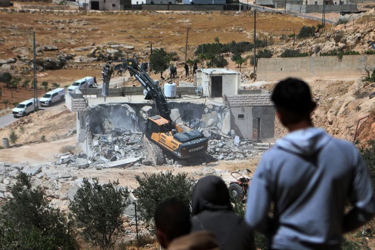 L’ONU denuncia le nuove operazioni israeliane per espellere centinaia di palestinesi dai territori occupati.