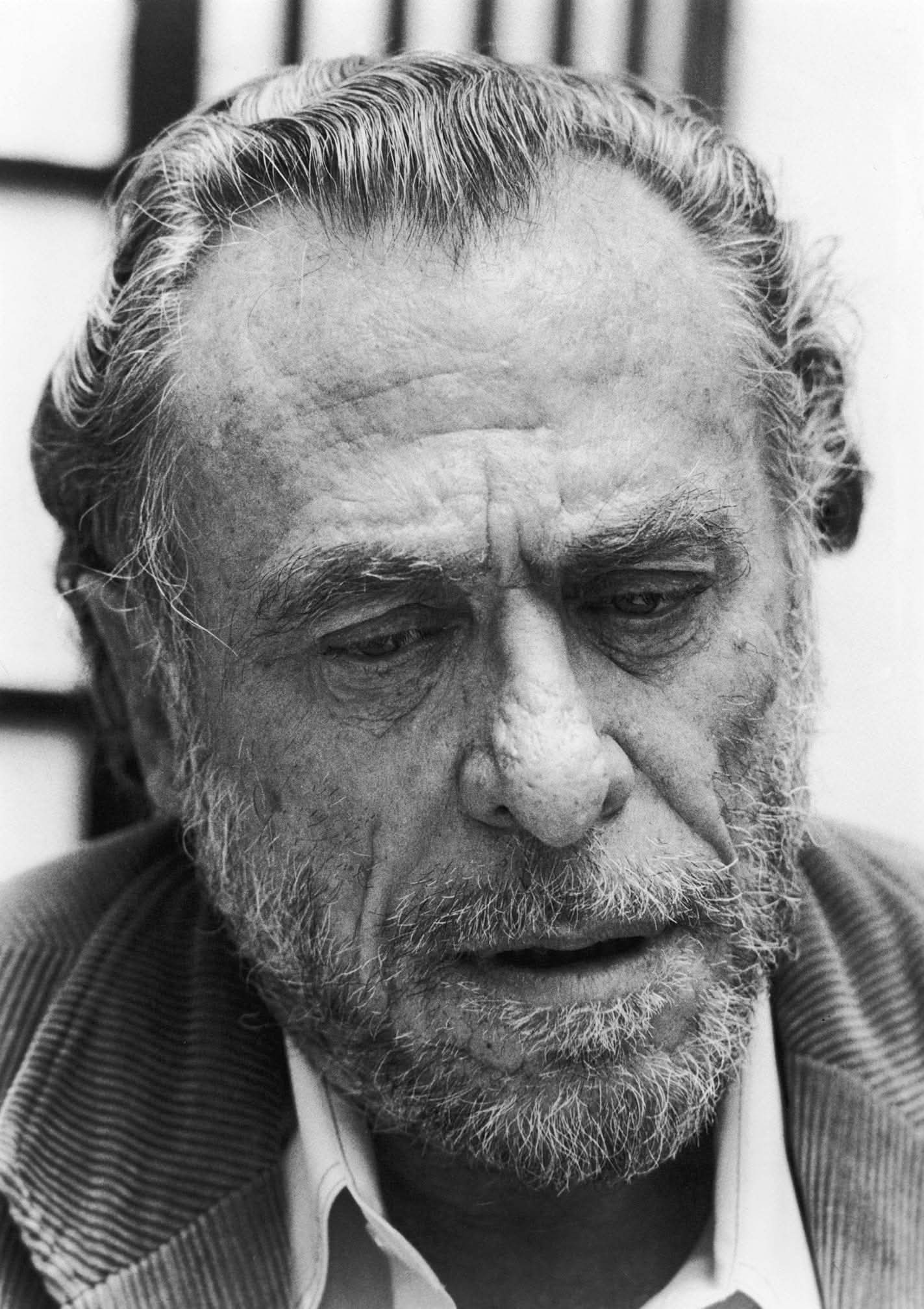 La letteratura sporca: Bukowski e il realismo brutale della vita ordinaria