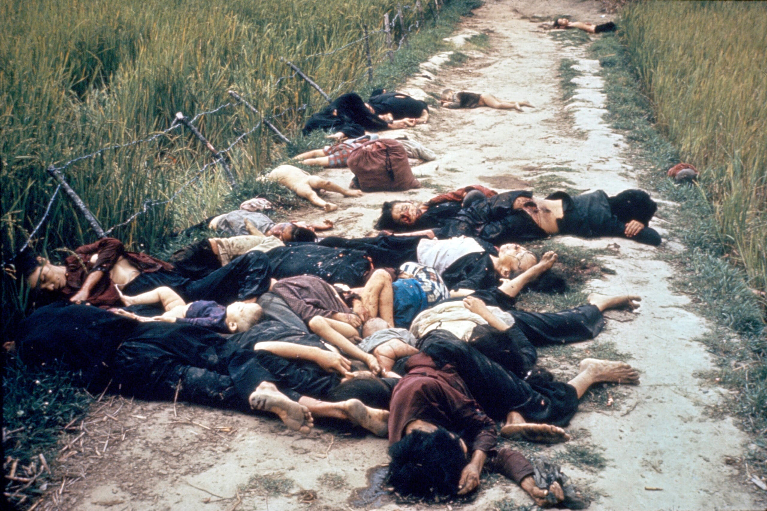 Il Massacro di My Lai in Vietnam nel 1968. Le atrocità commesse dall’esercito americano.