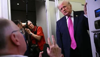 Il disegno degli Stati Uniti di affossare l’Europa.