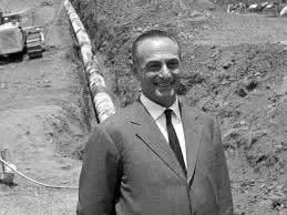 Occorre nazionalizzare l’energia