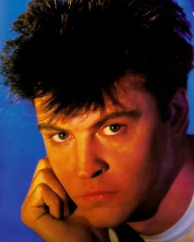 Love of The Common People di Paul Young scala la classifica italiana