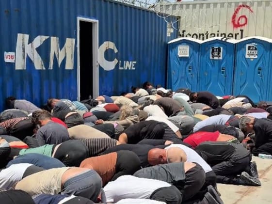 Flotilla, Tajani a Kallas: ‘L’Italia chiede sanzioni contro Ben-Gvir’Tutti gli attivisti hanno lasciato Israele. Carotenuto e Mantovani arrivati in Italia. Il giornalista: ‘Noi picchiati, con le manette e le catene alle caviglie’. La Procura di Roma acquisirà il filmato con il ministro