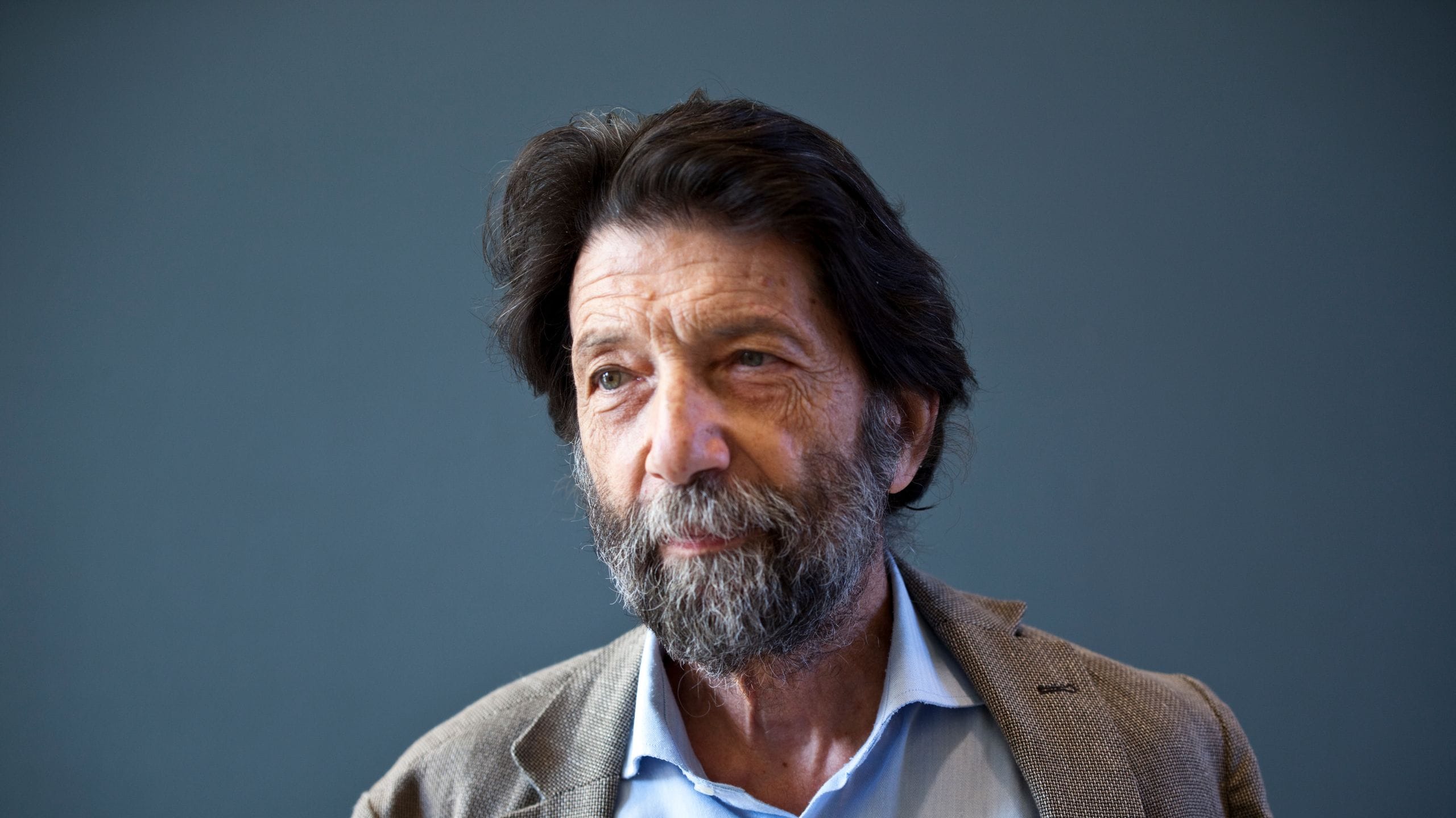 Partito l’appello di Cacciari e altri docenti contro le indicazioni ministeriali per la filosofia nei licei che escludono Spinoza, Marx, Gramsci.