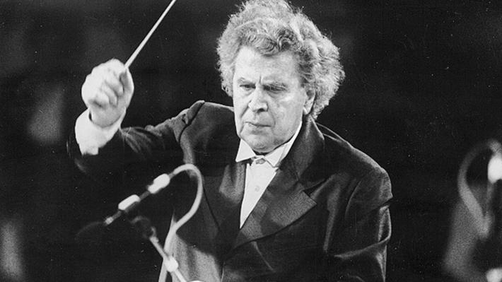 Mikis Theodorakis, il Greco.